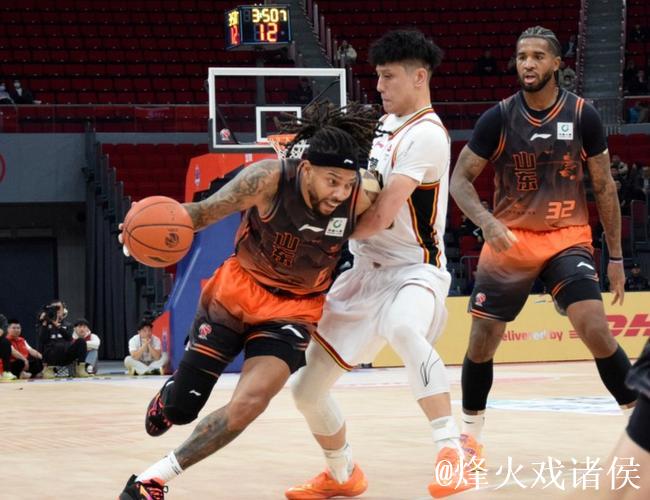 “珀”纪录之夜!高速男篮108:85轻取吉林,珀塞尔38分 “珀”纪录之夜!高速男篮108:85轻取吉林,珀塞尔38分