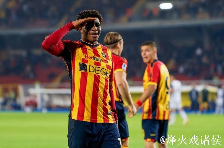 曼联求购20岁左路好手遭拒 或再报价4000万欧元 曼联求购20岁左路好手遭拒 或再报价4000万欧元